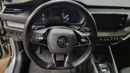 Skoda Octavia photo-12